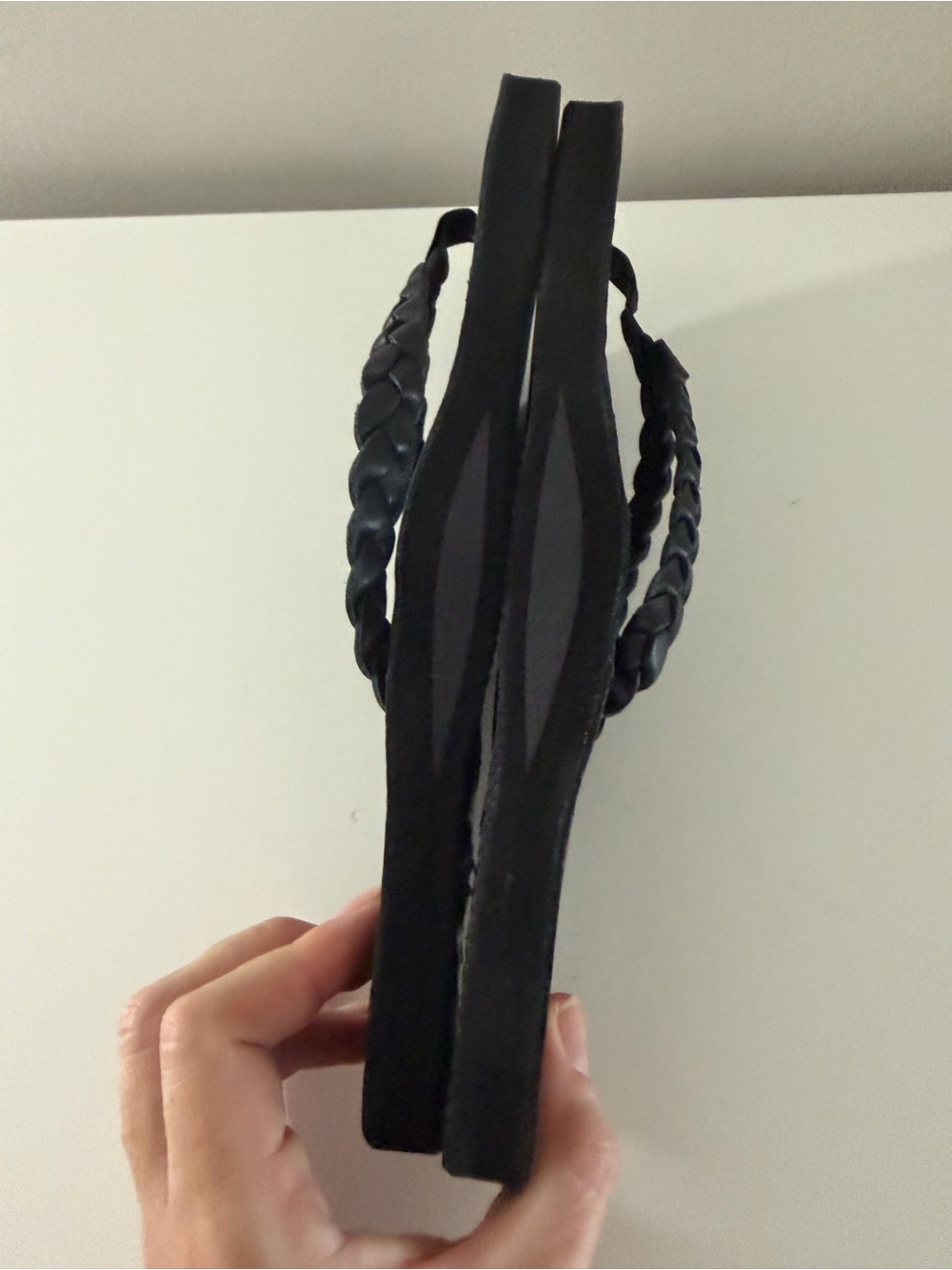 Rainbow Twisted Sister Black Braided Leather Flip Flops like new women 9.5-10.5 - Picture 6 of 9